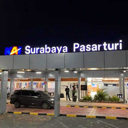 Antar Jemput Bandara Bali ke Stasiun Pasar Turi Surabaya Jawa Timur dan Carter Mobil